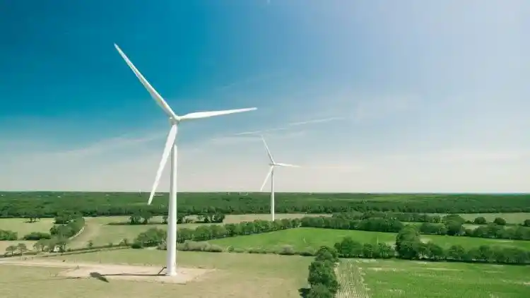 The Renewable Energy opportunity: benefits for the commercial and industrial sector